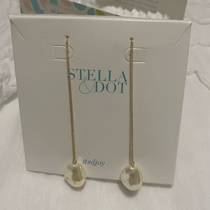 Stella & Dot Pearl drop earrings
